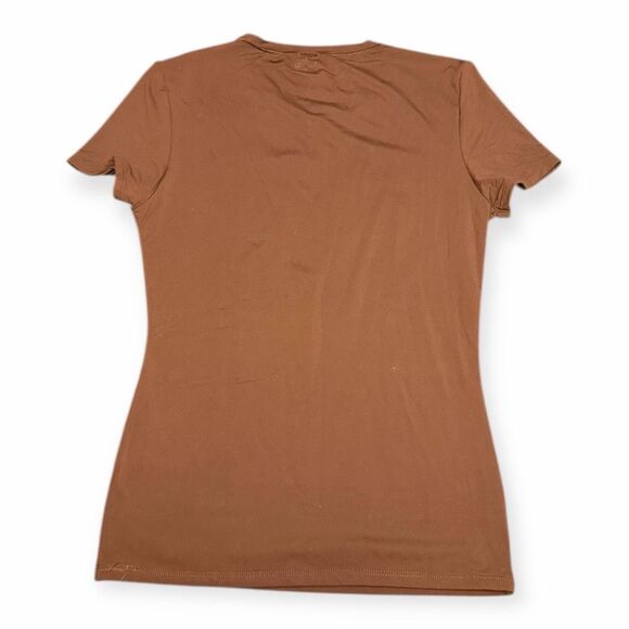 PINK VICTORIA’S SECRET Women’s Brown Fitted Short Sleeve Stretch Tee Size Medium - Picture 2 of 5